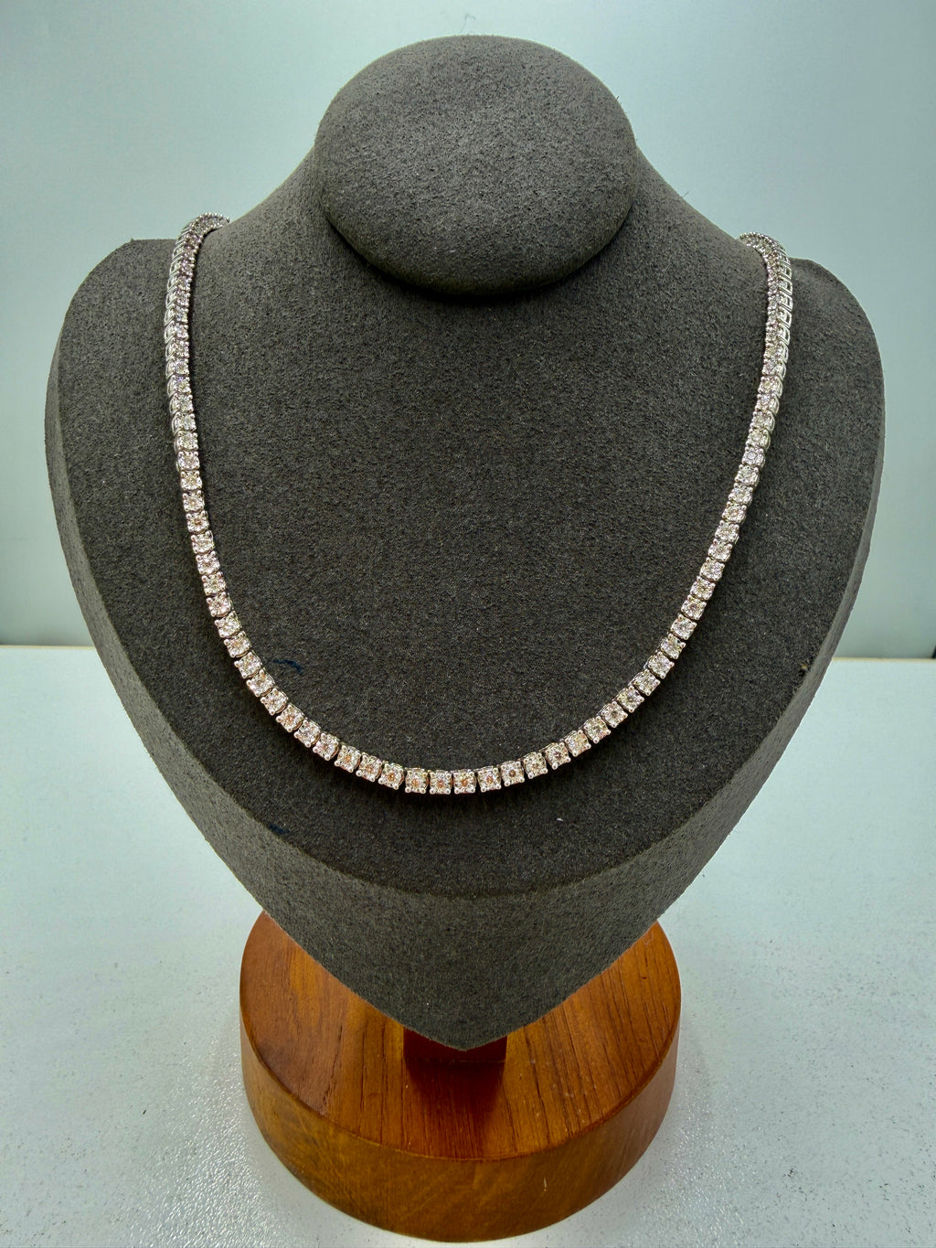 10K White Gold Diamond Tennis Chain – 20” | DD Pawn Loans