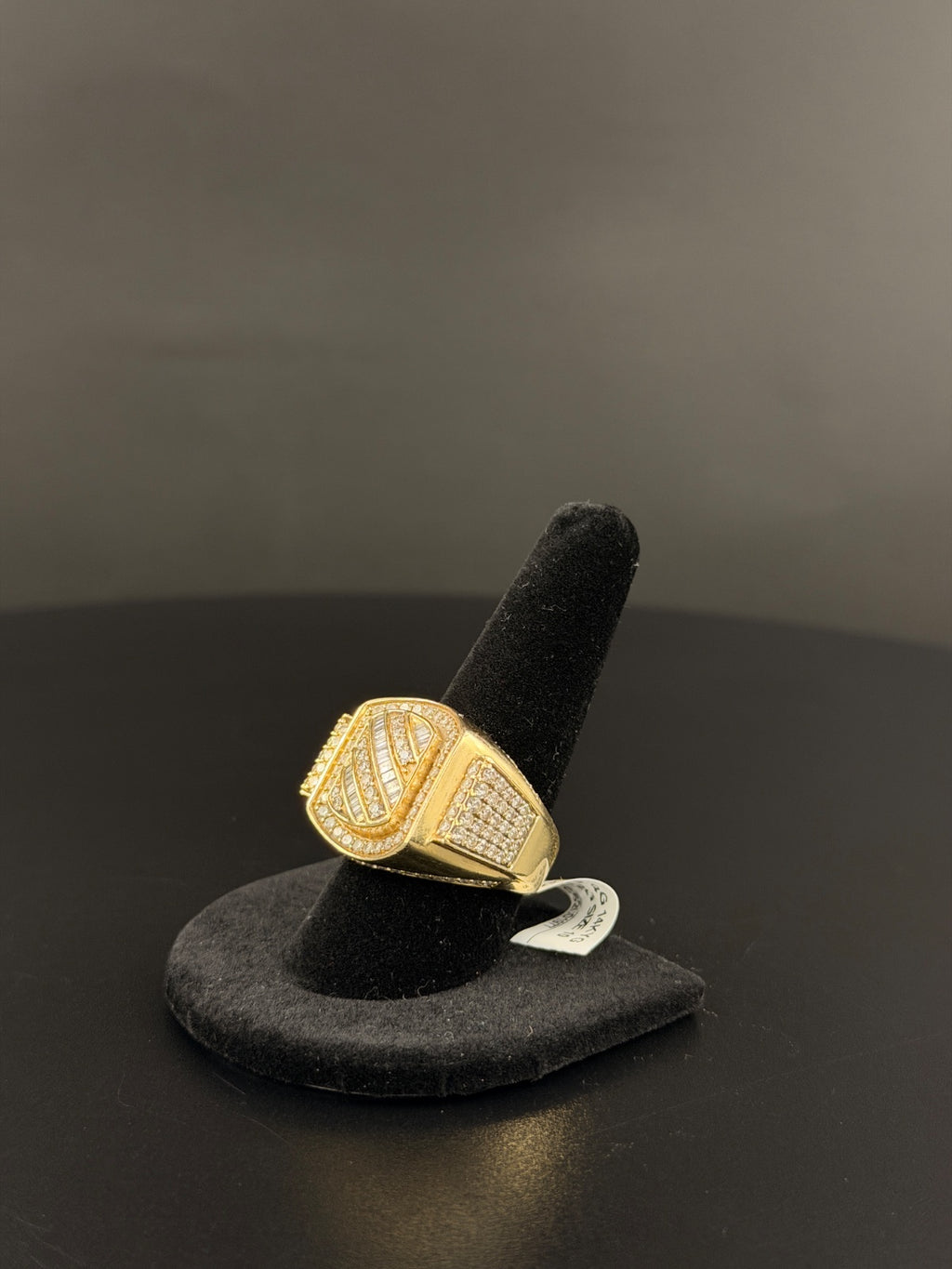 14K Gold Diamond Signet Ring – 14.2g, Size 10 | DD Pawn Loans