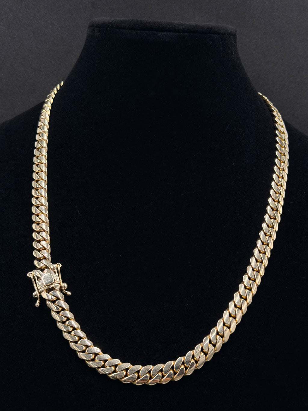 154g 10K Cuban Link Chain – 24” 9.5mm | DD Pawn Loans
