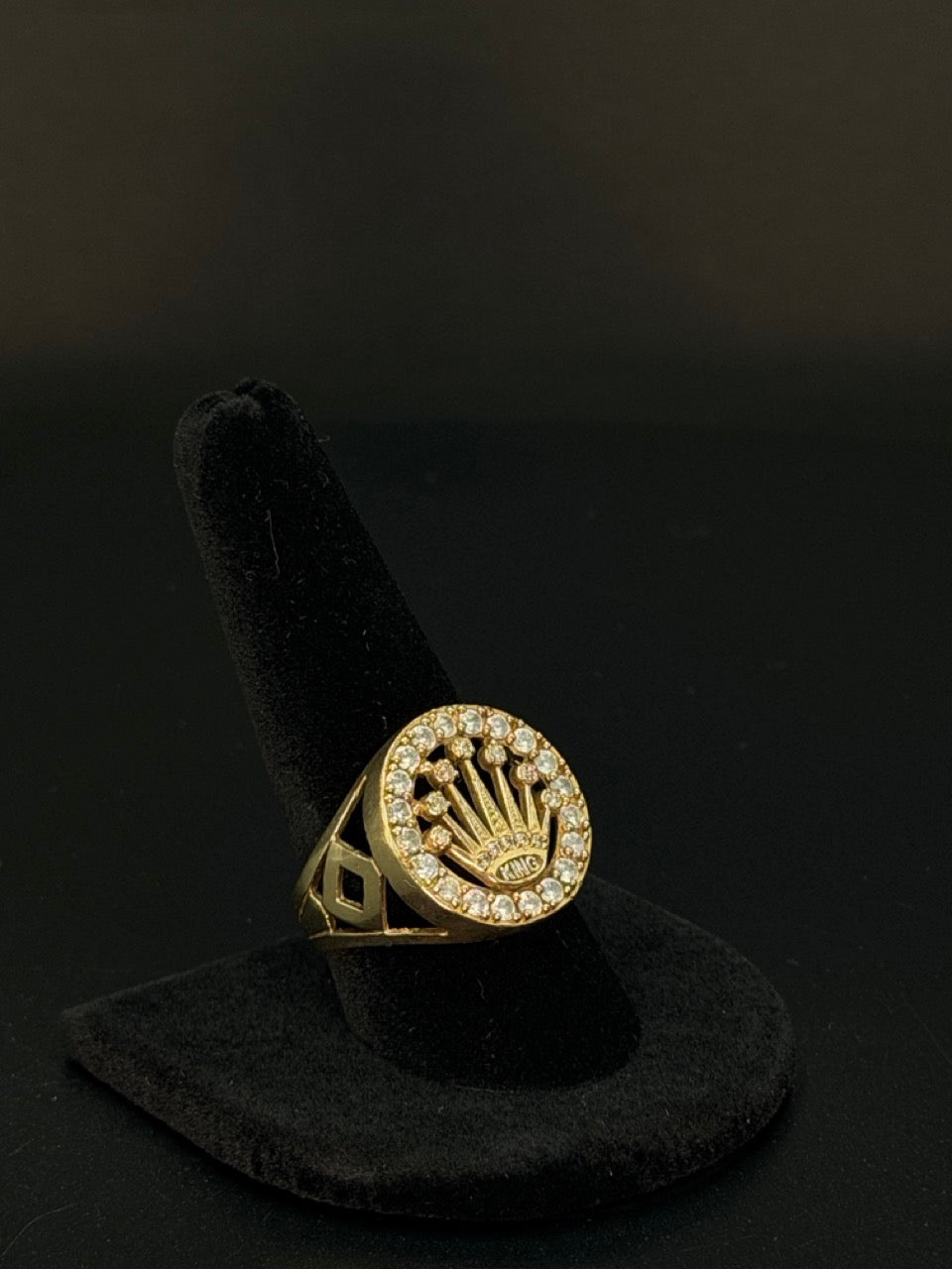 10K Gold King Crown Ring – 6.6g, Sz 11 | DD Pawn Loans