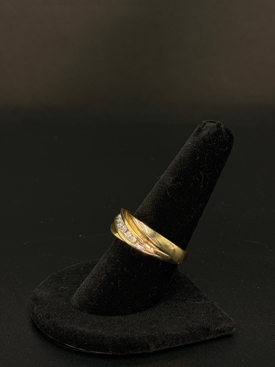 10K Gold Diamond Ring – Size 9, 4.8g | DD Pawn Loans