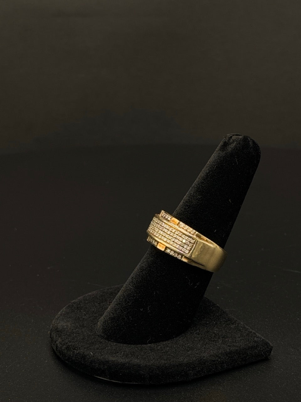 10K Diamond Ring – Size 8, 6.8g | DD Pawn Loans