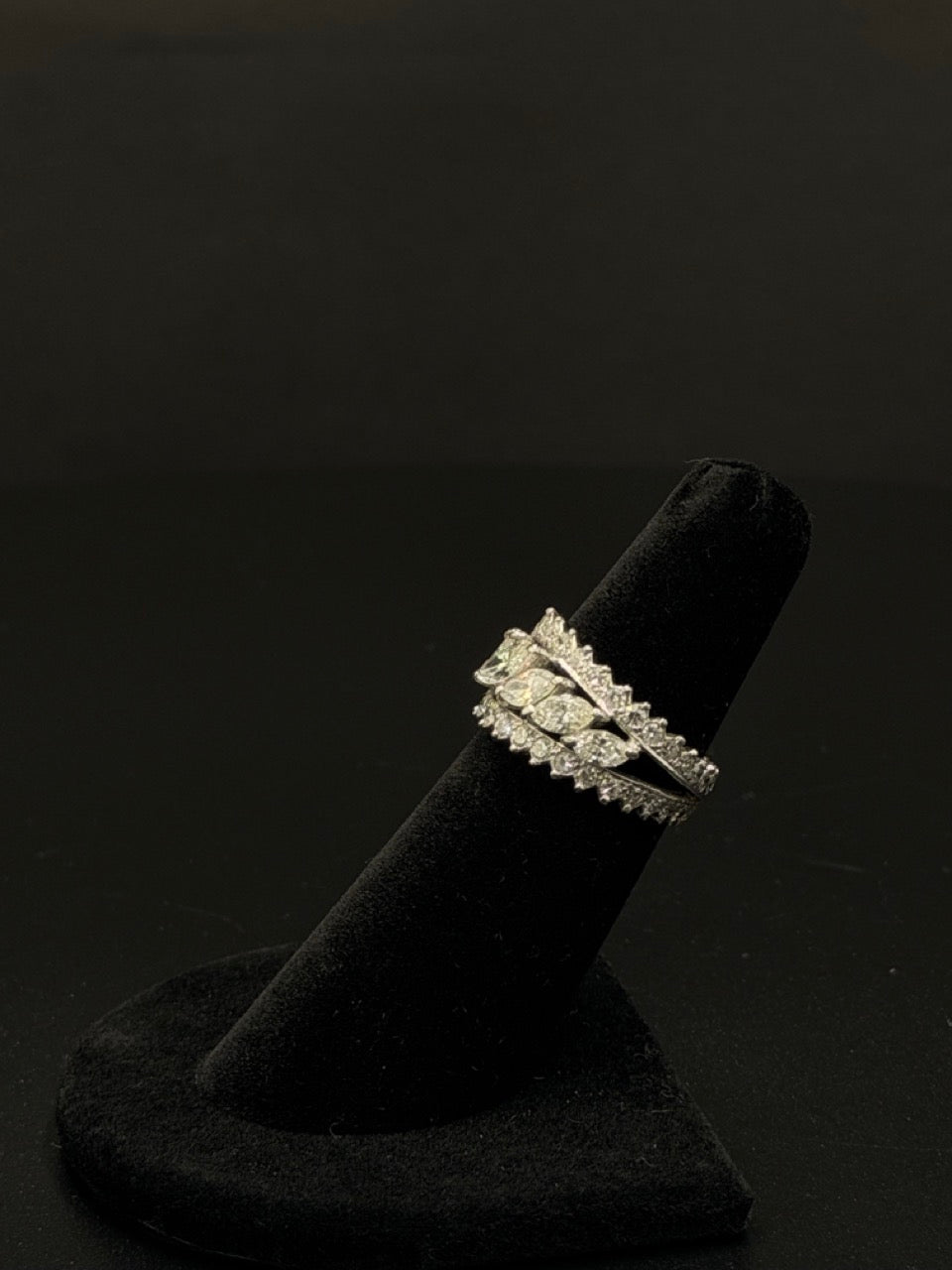 Platinum Diamond Marquise Band – Sz 5.5 | DD Pawn Loans