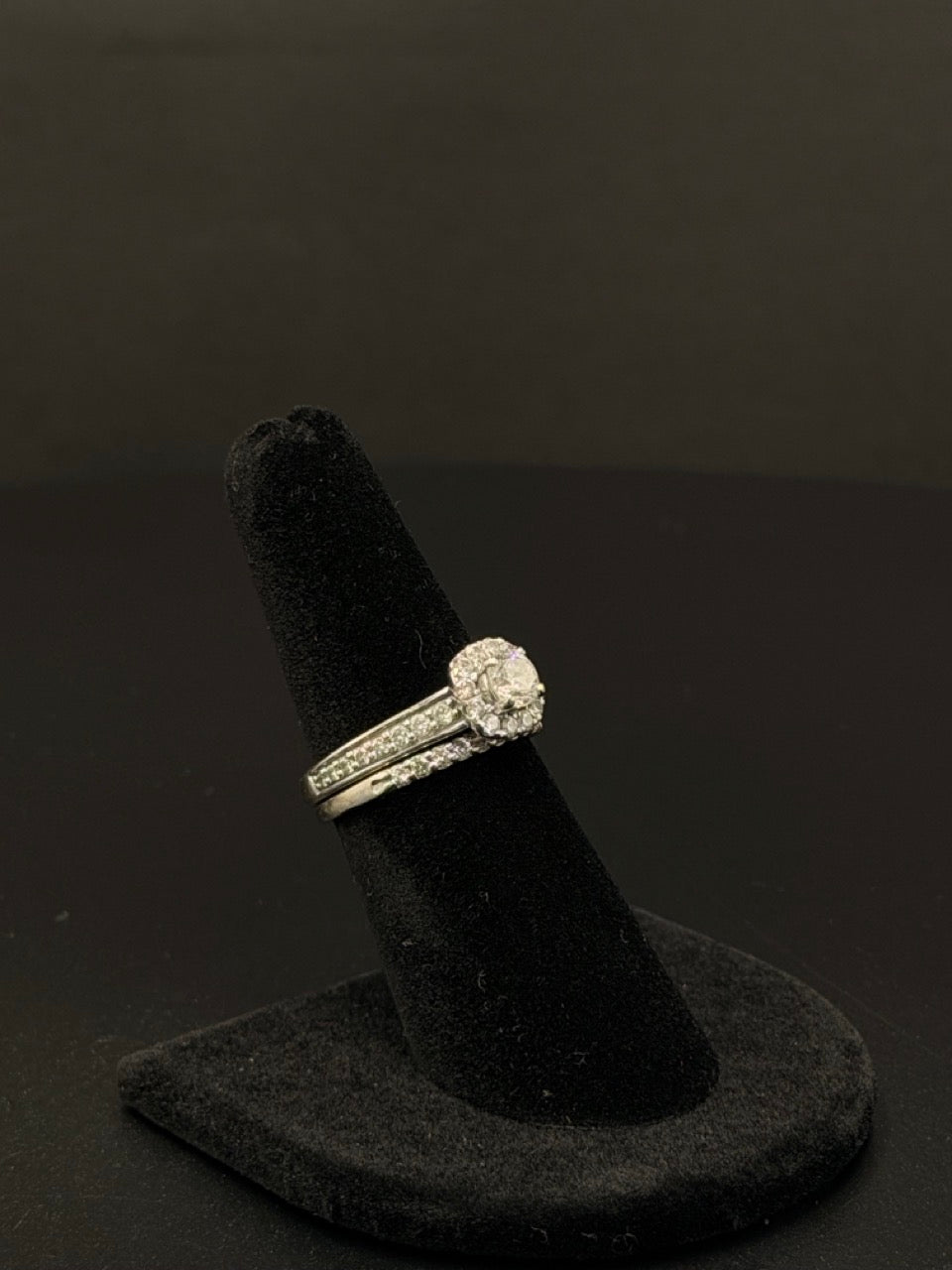 14K Diamond Halo Bridal Set – Size 7 | DD Pawn Loans