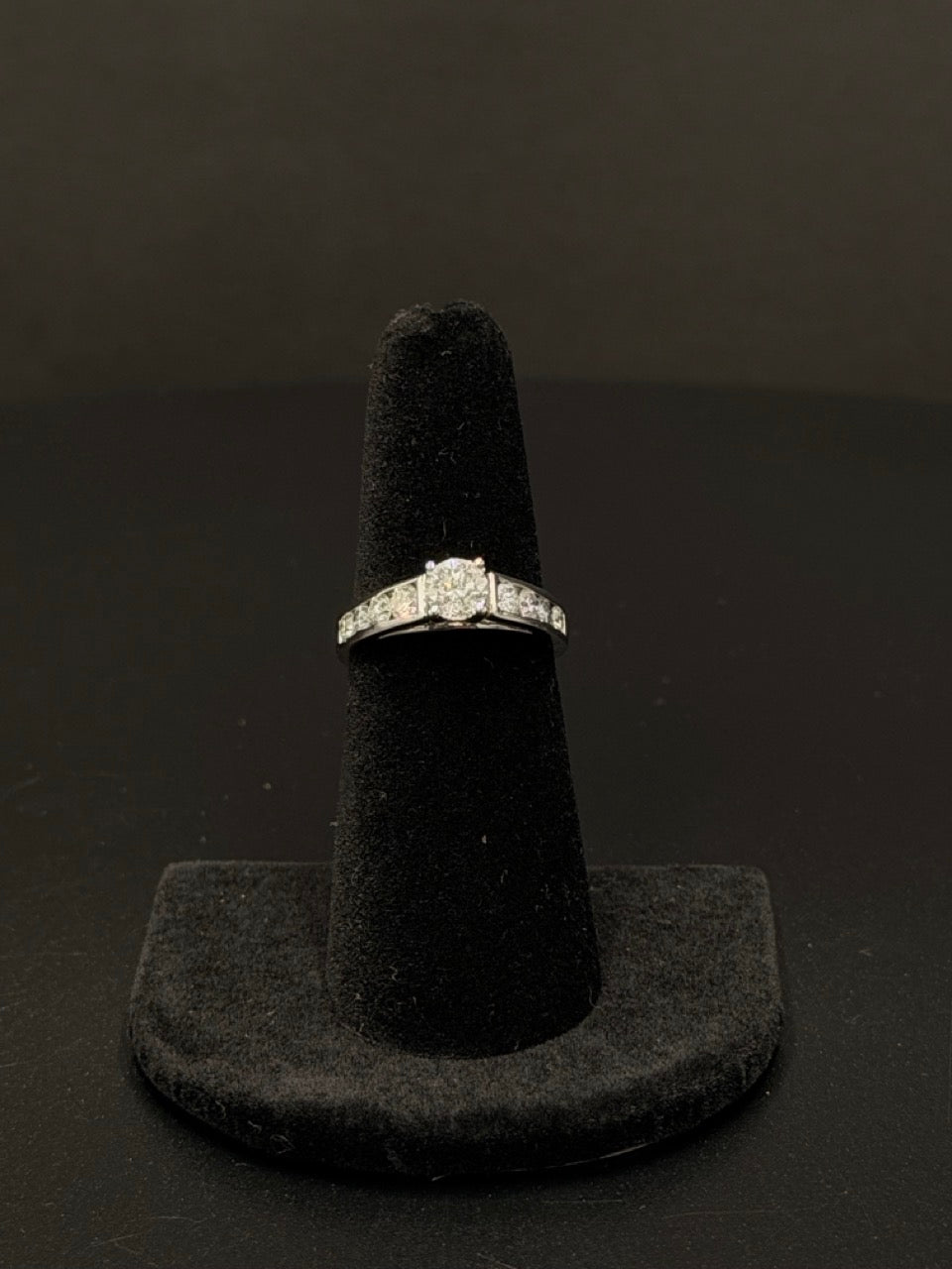 Platinum Diamond Engagement Ring – Sz 6.5 | DD Pawn Loans