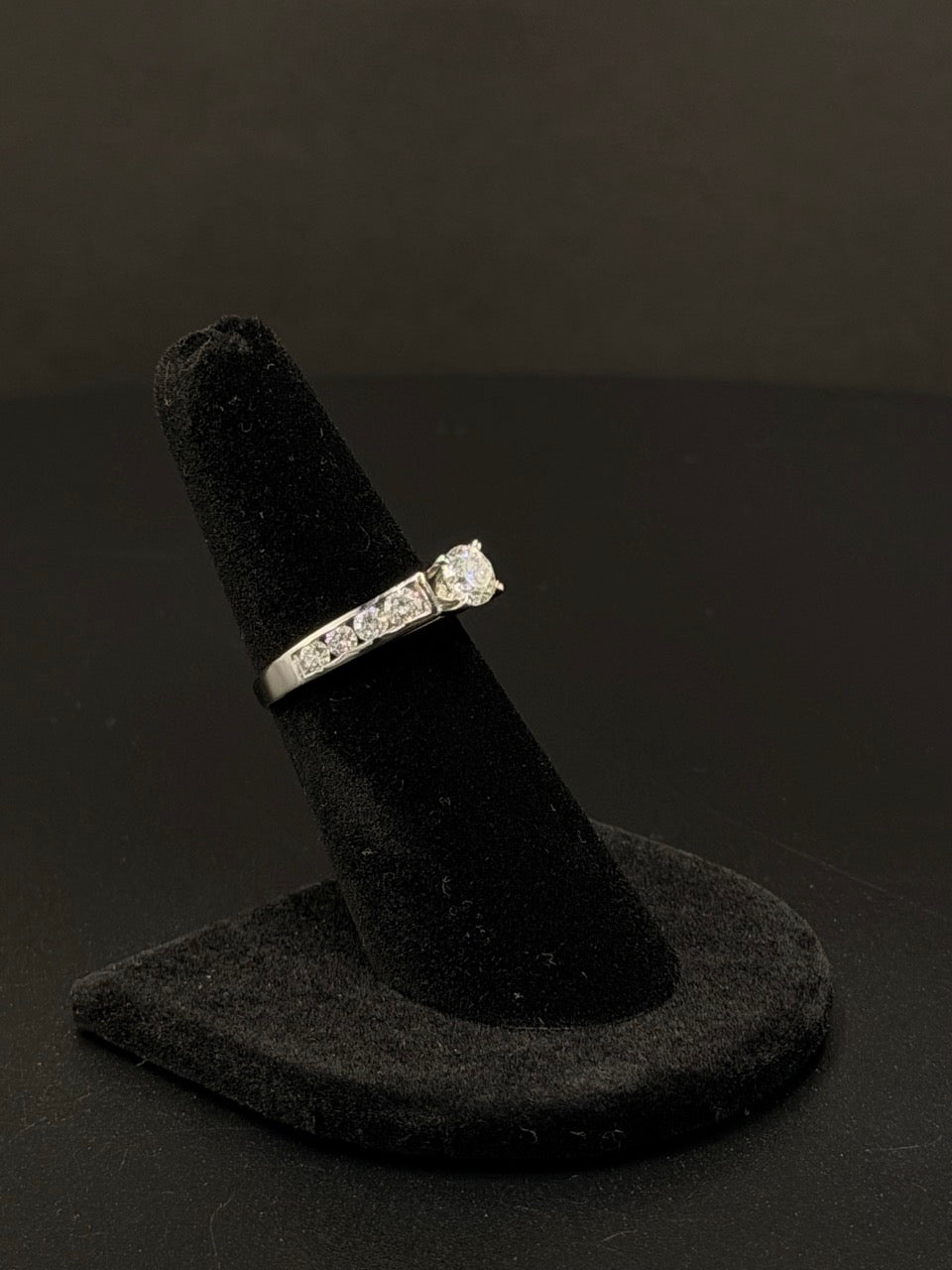 Platinum Diamond Engagement Ring – Sz 6.5 | DD Pawn Loans