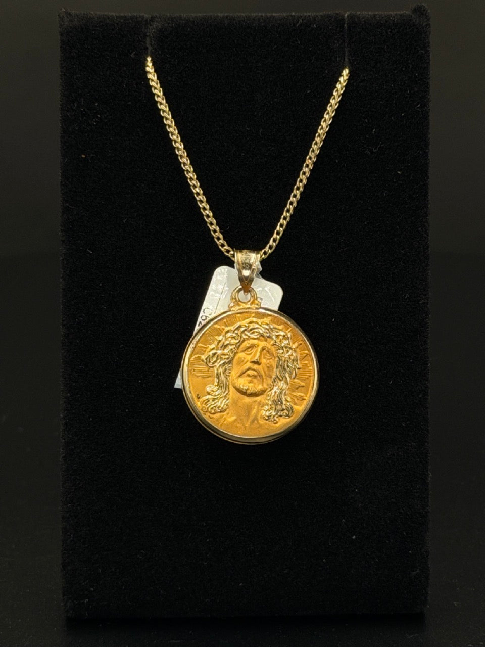 14K Jesus Face Medallion Pendant | DD Pawn Loans