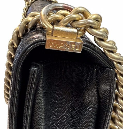 Chanel Larger Boy Flap Calfskin Quilted Leather Shoulder Bag Black – photo 6
