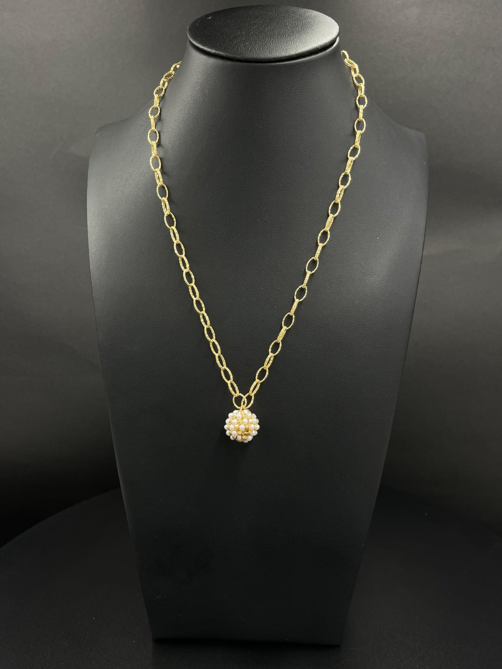 18K Gold Chain with Pearl Cluster Pendant 17" 12.5g