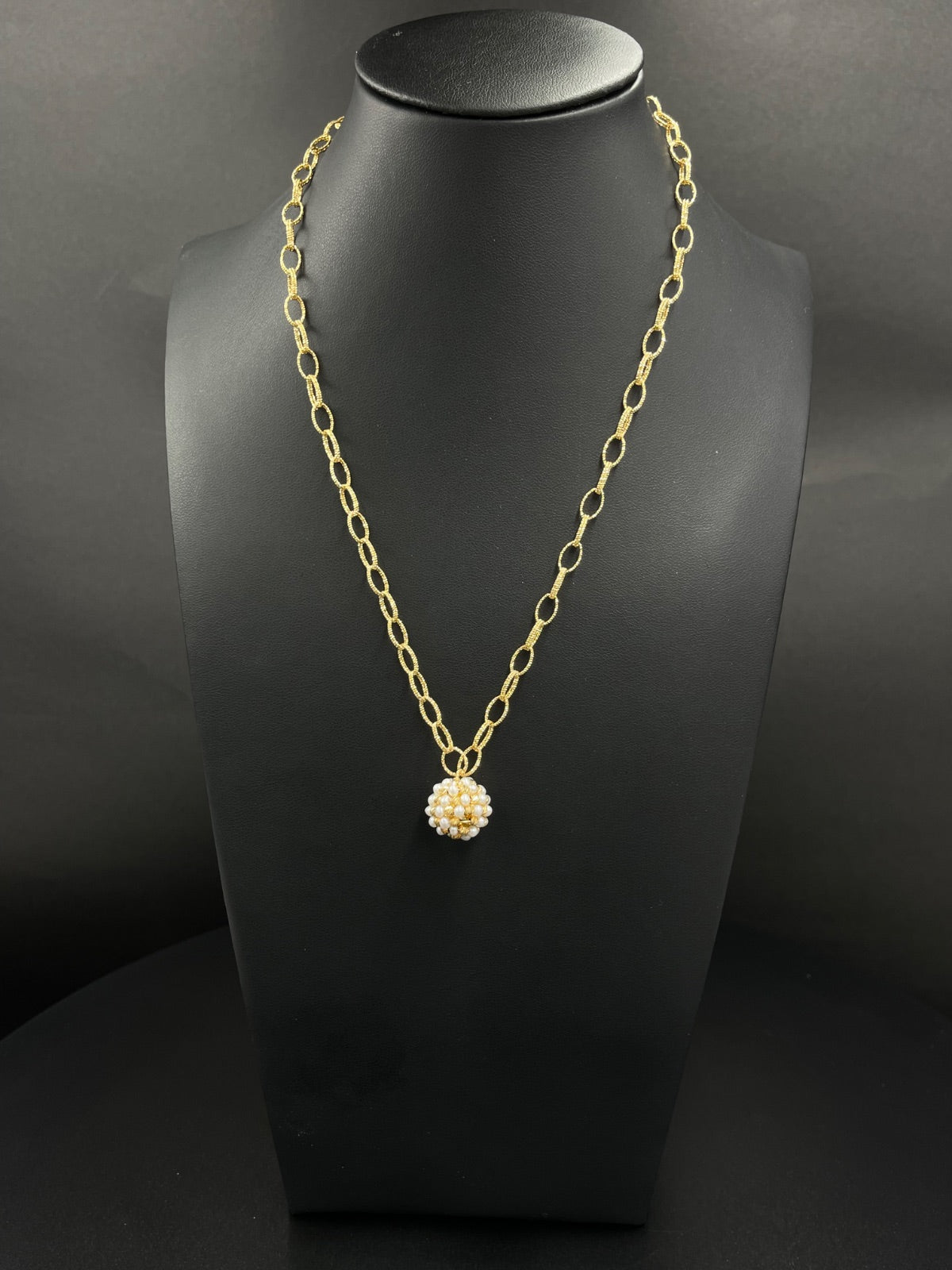 18K Gold Chain with Pearl Cluster Pendant 17" 12.5g