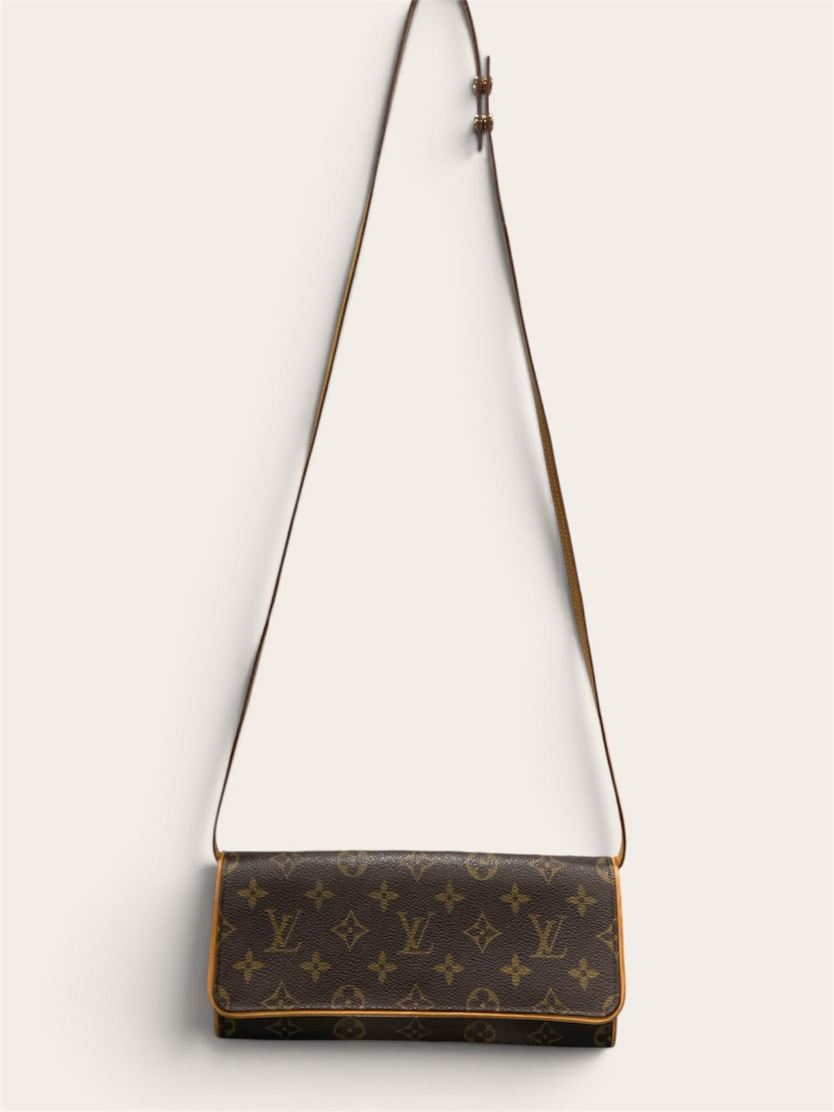Louis Vuitton Monogram Pochette Twin GM