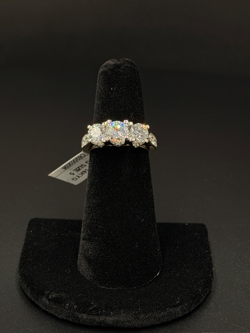 14K Yellow Gold Diamond Ring Size 5 6.7 Grams — photo 1