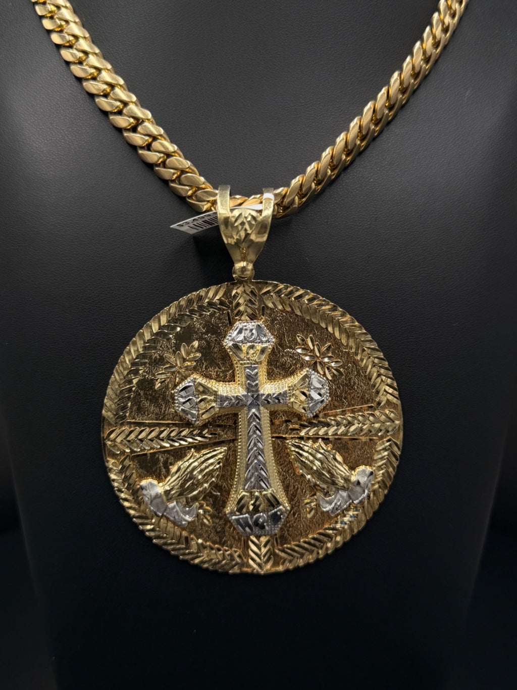 10K Gold Praying Hands Cross Pendant – 46g | DD Pawn Loans