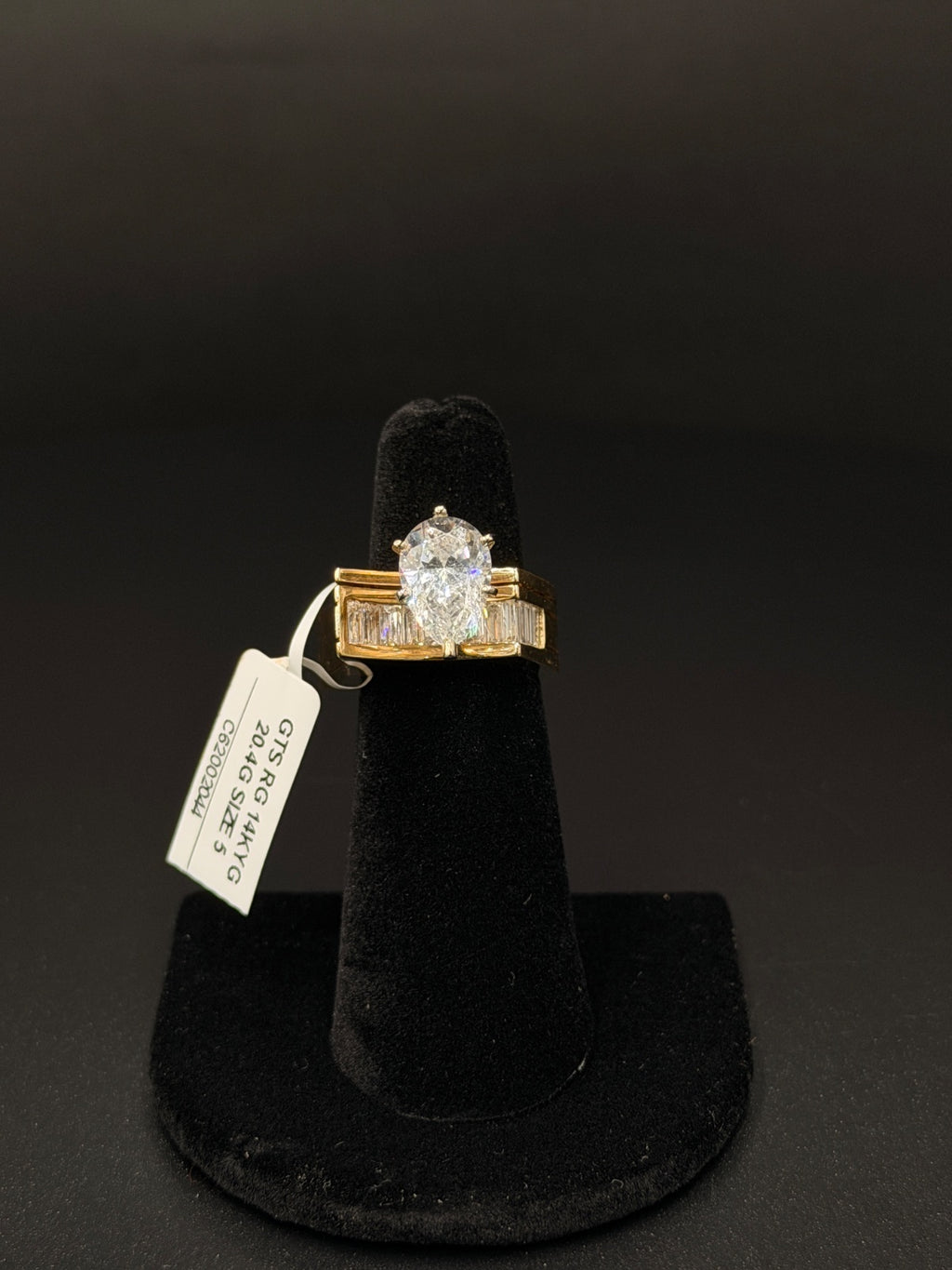 14K Yellow Gold Ring with Pear-Cut Center Stone 20.4 Grams Size 5 — photo 1