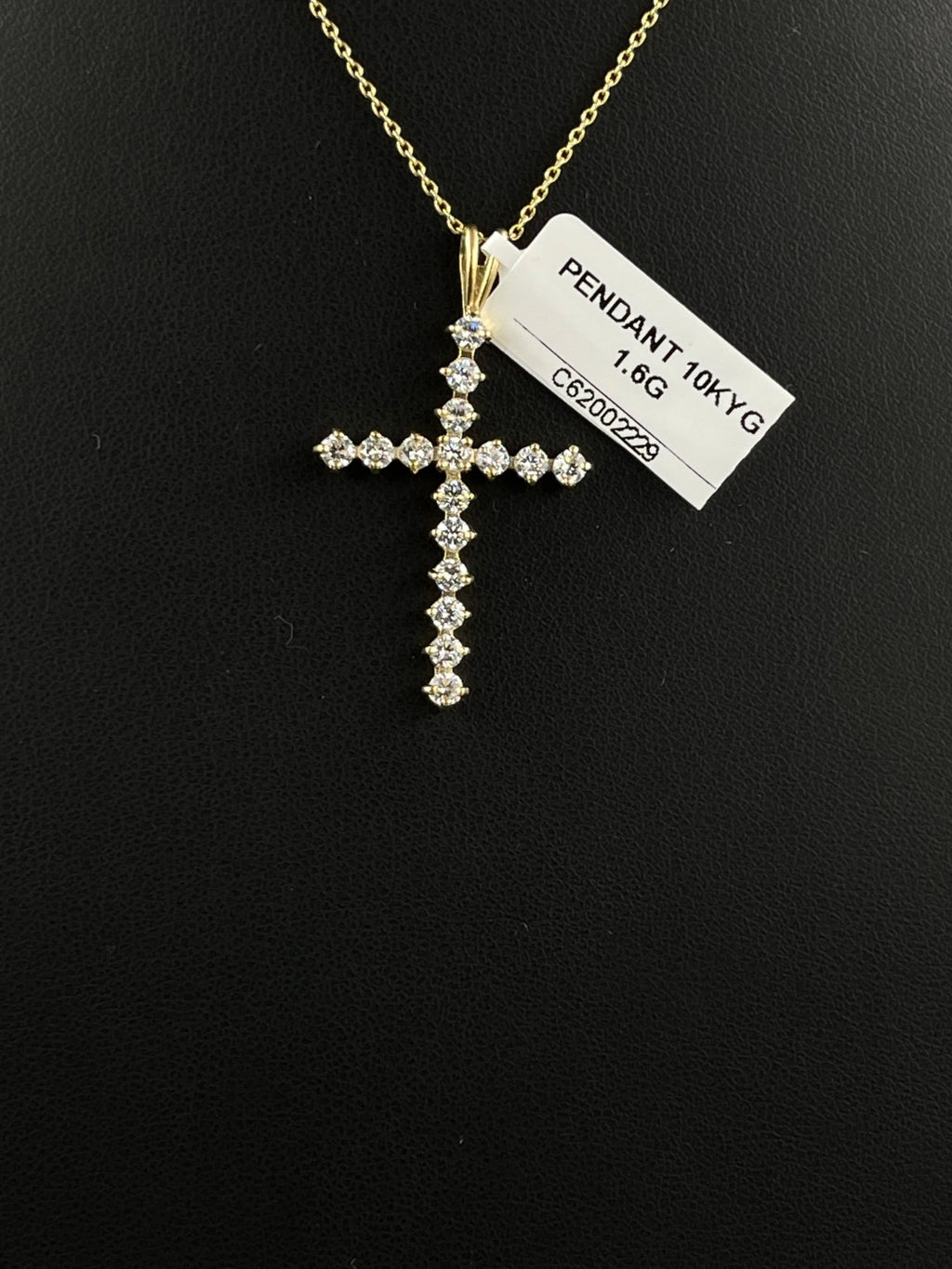 10K Gold Diamond Cross Pendant – 1.6g | DD Pawn Loans