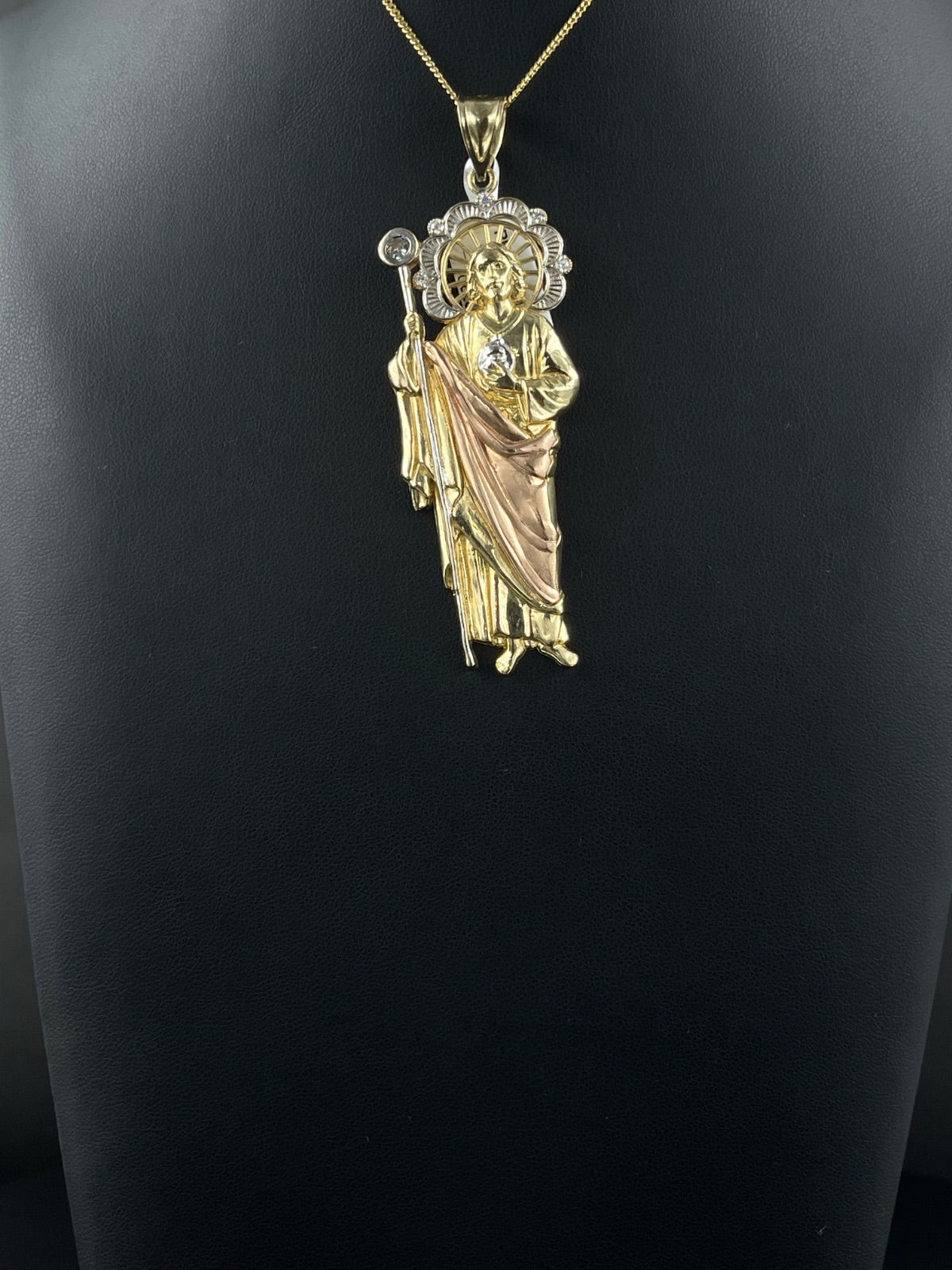 14K Gold Saint Christopher Religious Pendant 12.9g