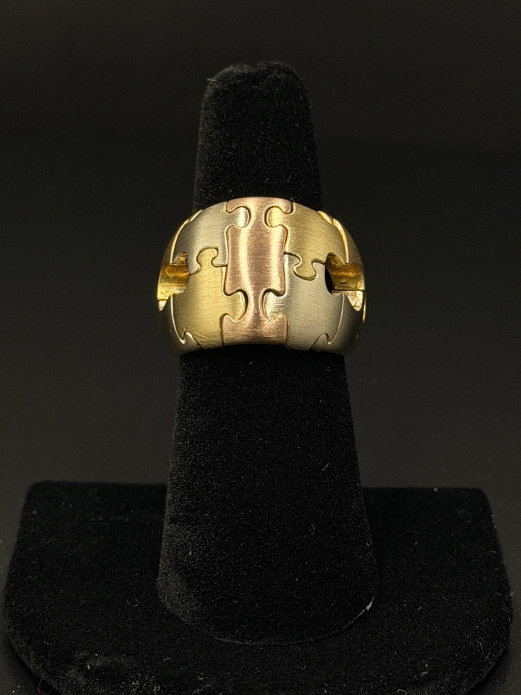 18K Tri-Color Gold Puzzle Ring Size 7 26 Grams — photo 1