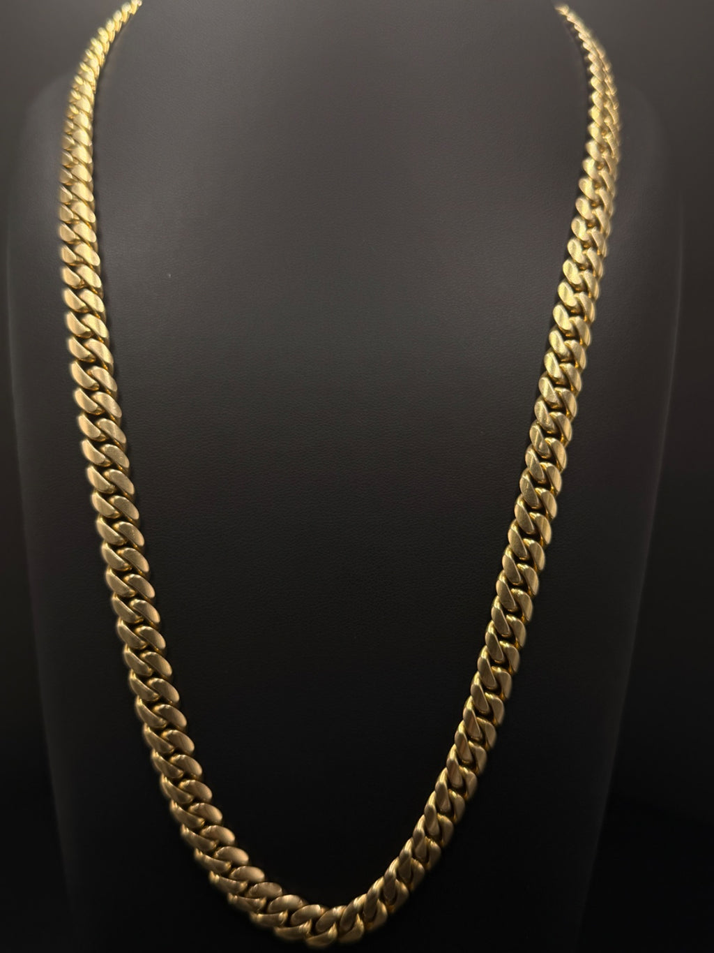 126g 10K Gold Miami Cuban Chain – 24" 8mm | DD Pawn Loans