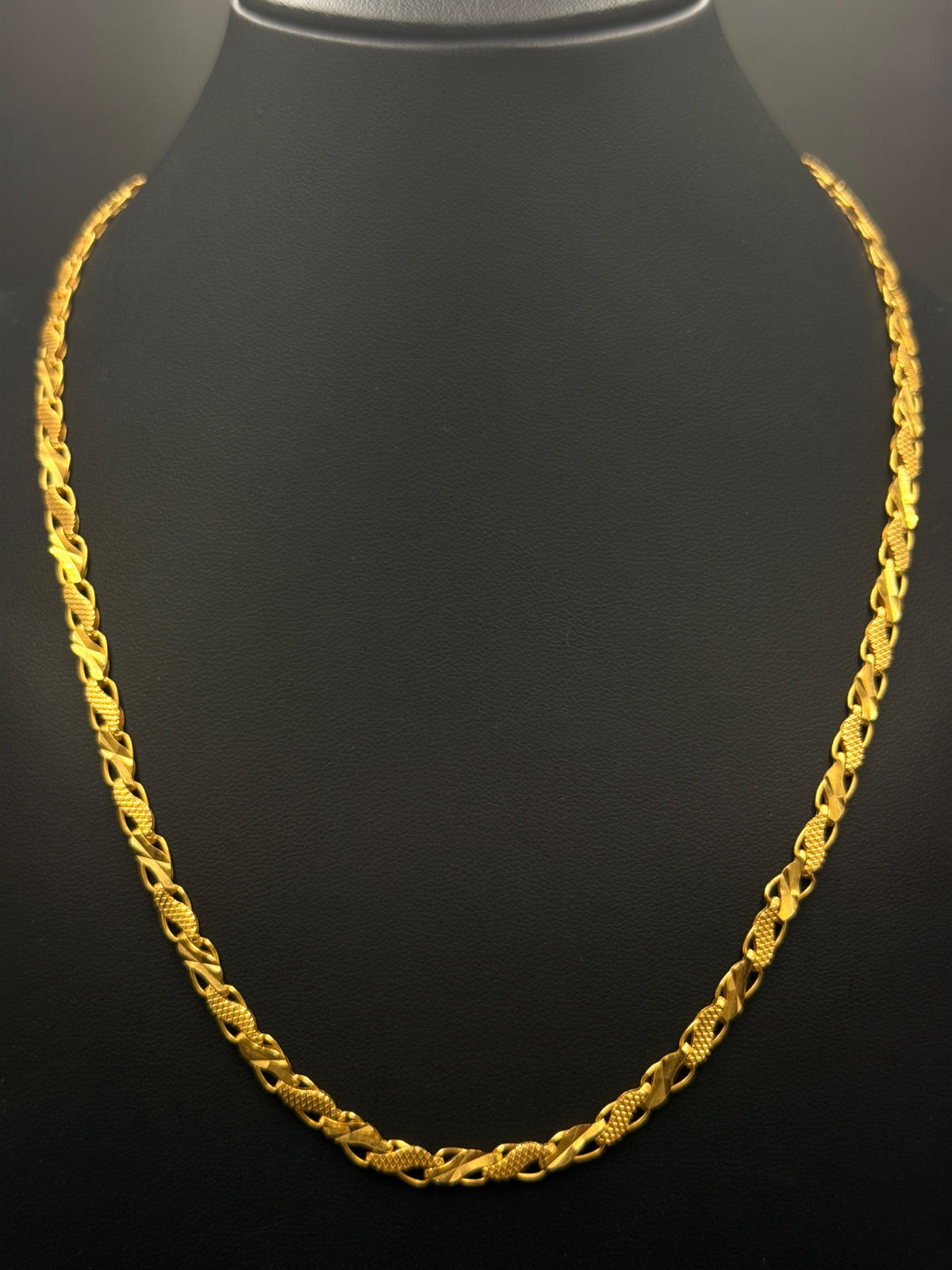22K Gold Twisted Rope Chain 18in - Pre-Owned