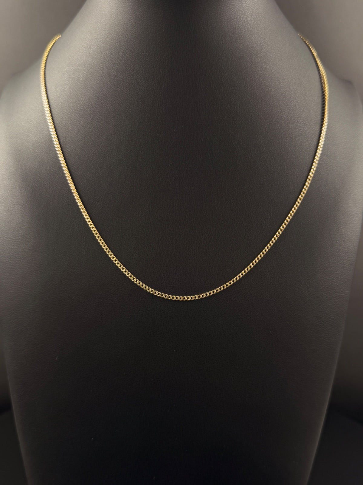 10K Gold Curb Chain Necklace 21 in