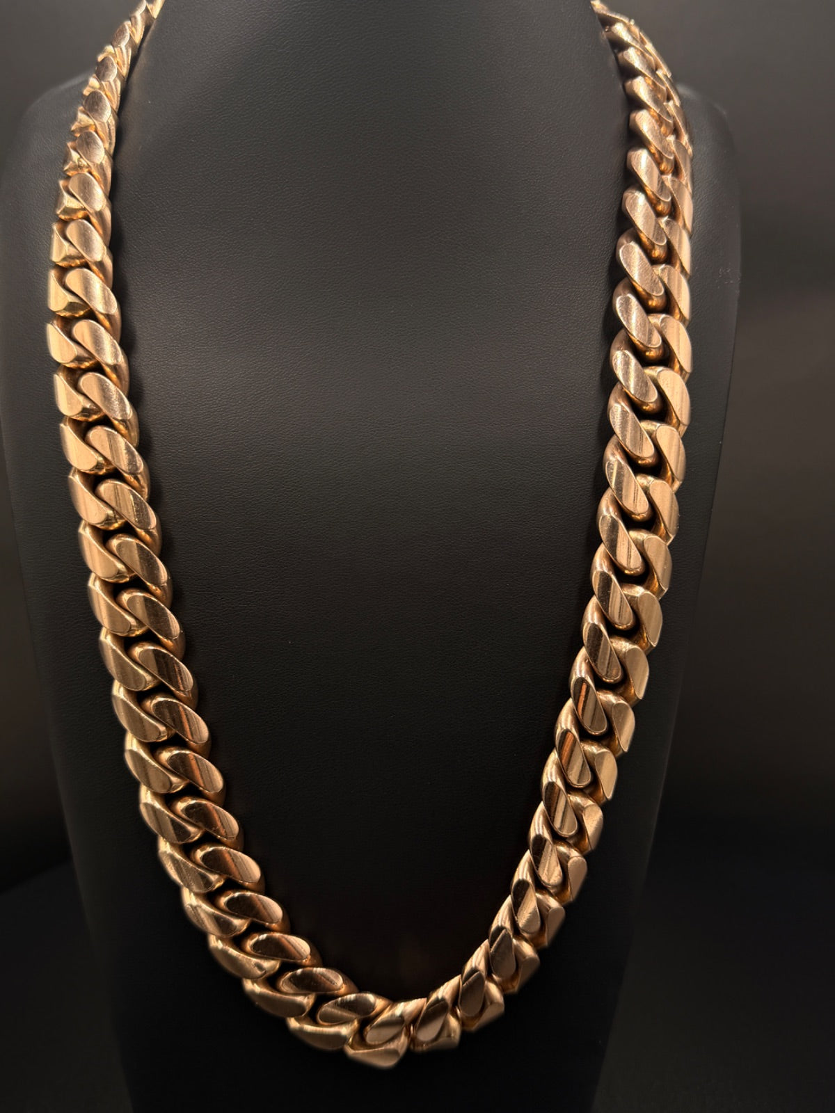 10K Rose Gold Curb Chain Necklace 24 in