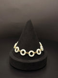 14K Gold Bracelet with Pale Green Stone Donut Links 3 Grams — photo 1