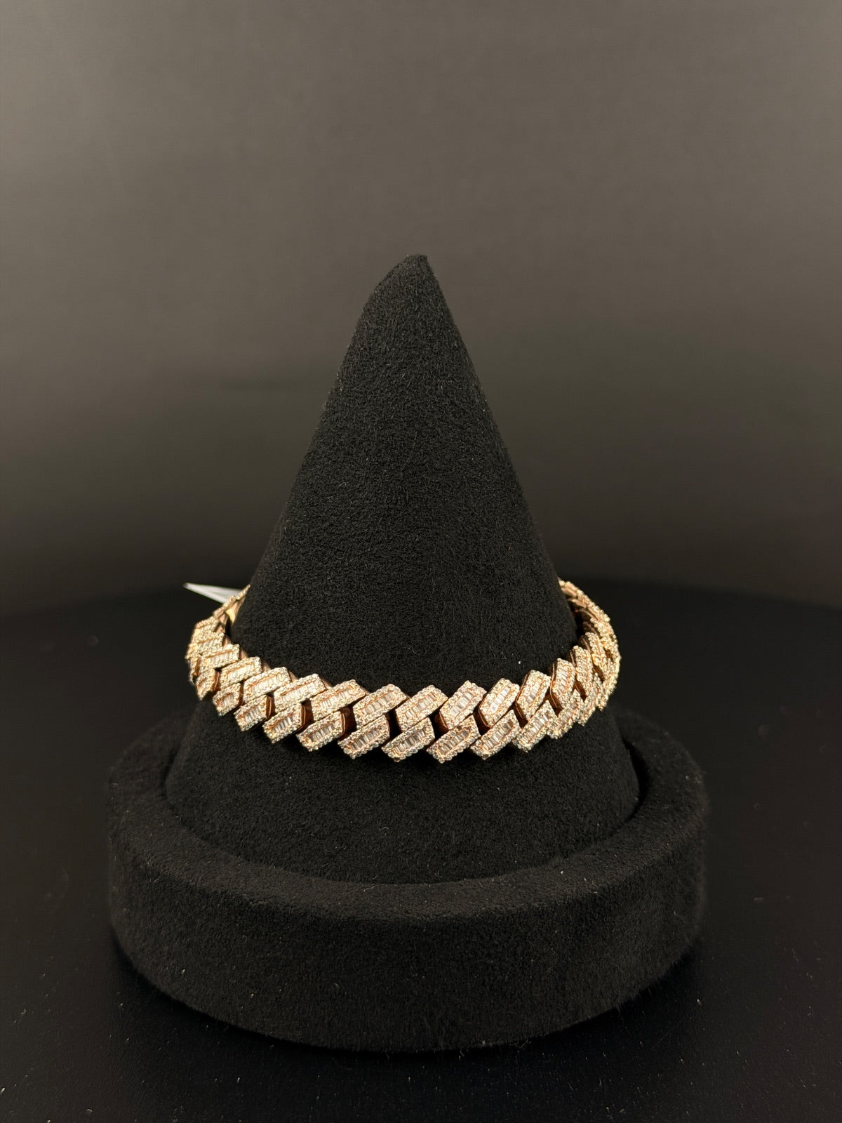 10K Gold Diamond Bracelet 40.5g 7in