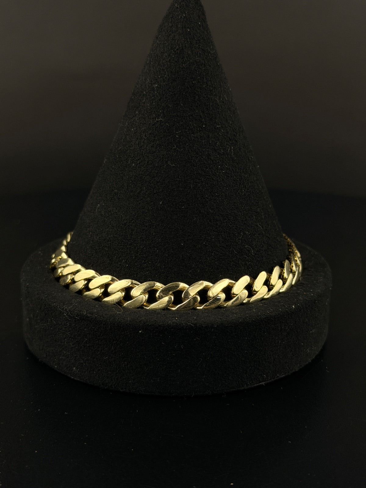 14K Gold Curb Link Bracelet 10 in, 14.3g