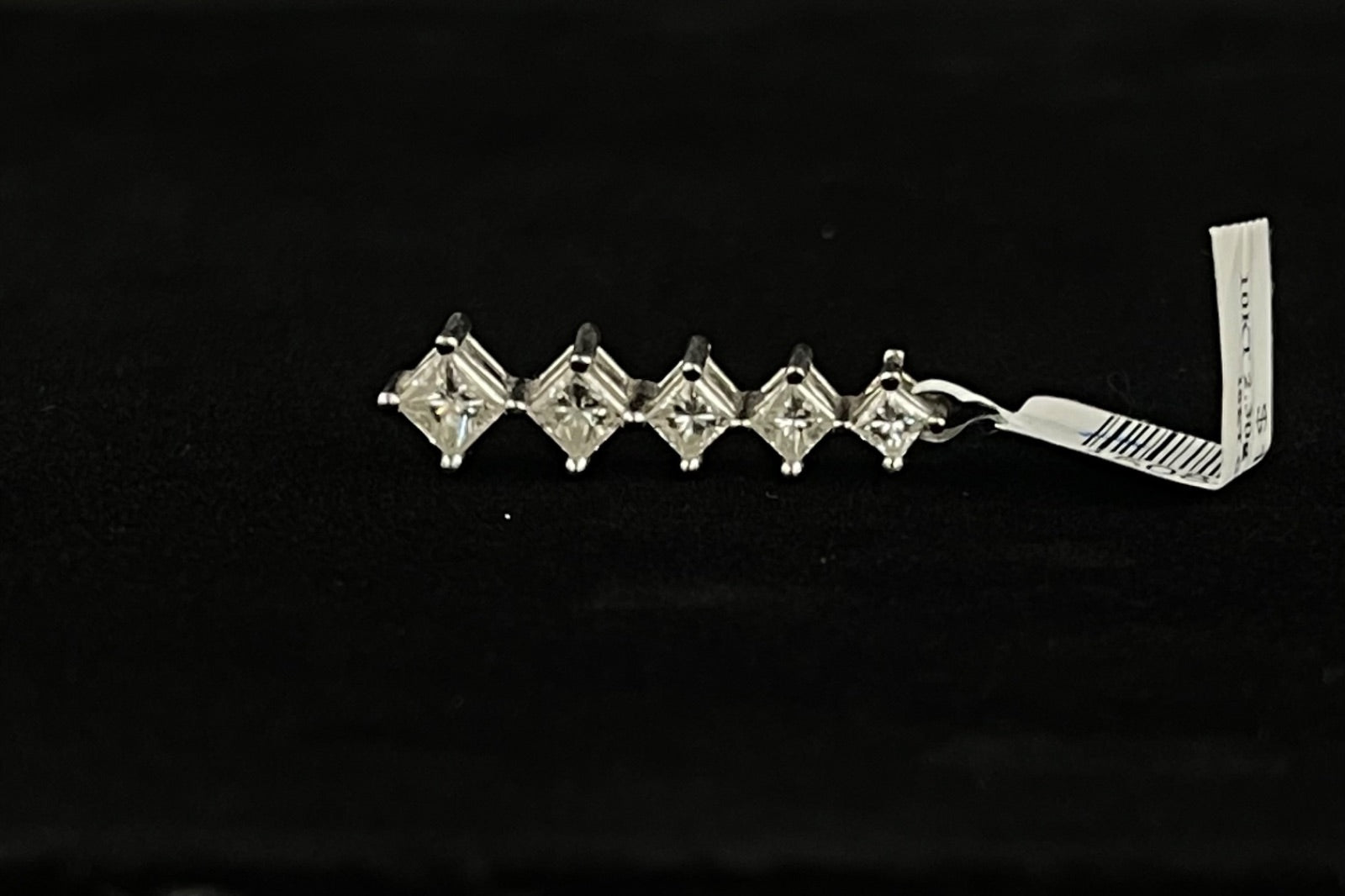 10K White Gold 5-Stone Princess Cut Journey Pendant 2.3g