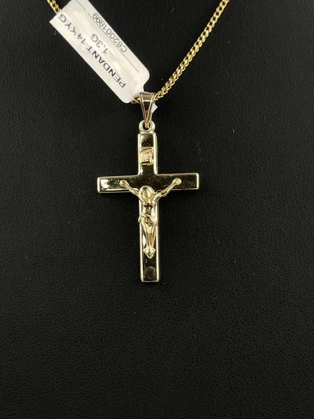 14K Yellow Gold Crucifix Pendant 1.3 Grams 20.91mm