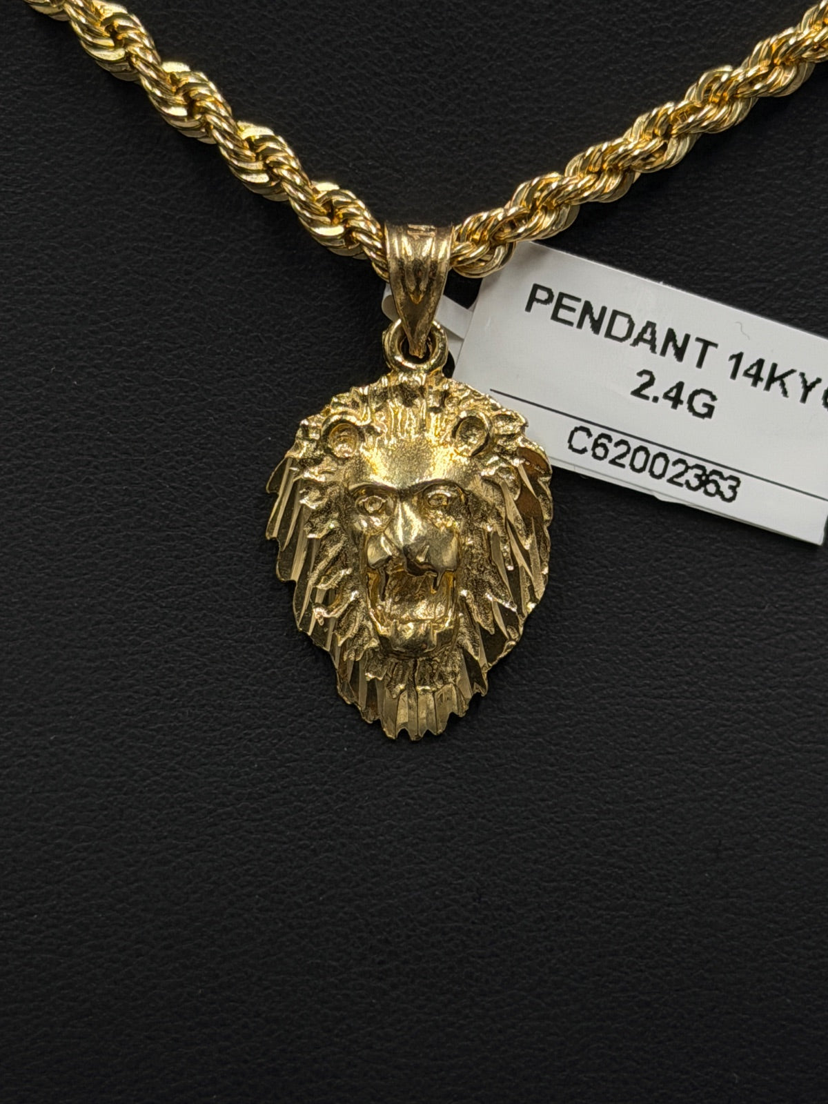 14K Gold Lion Head Pendant 2.4g