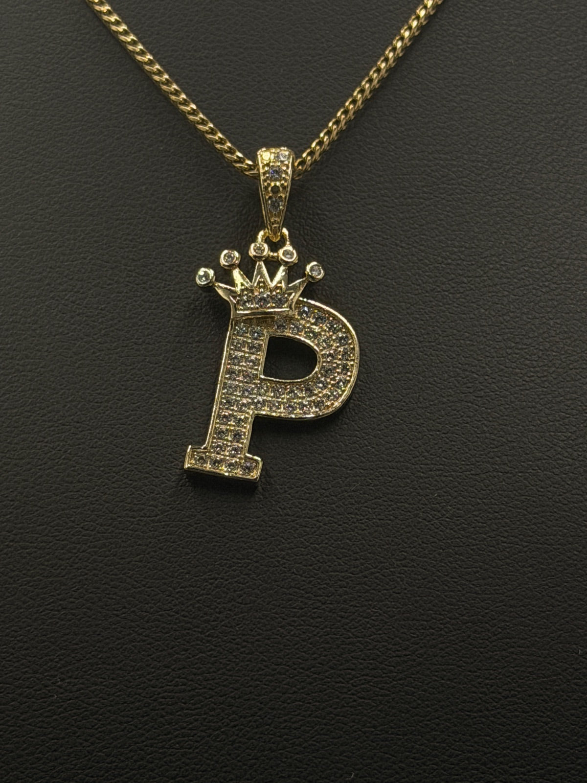 10K Gold Crown Letter P Initial Pendant 2.8g | DD Pawn Loans