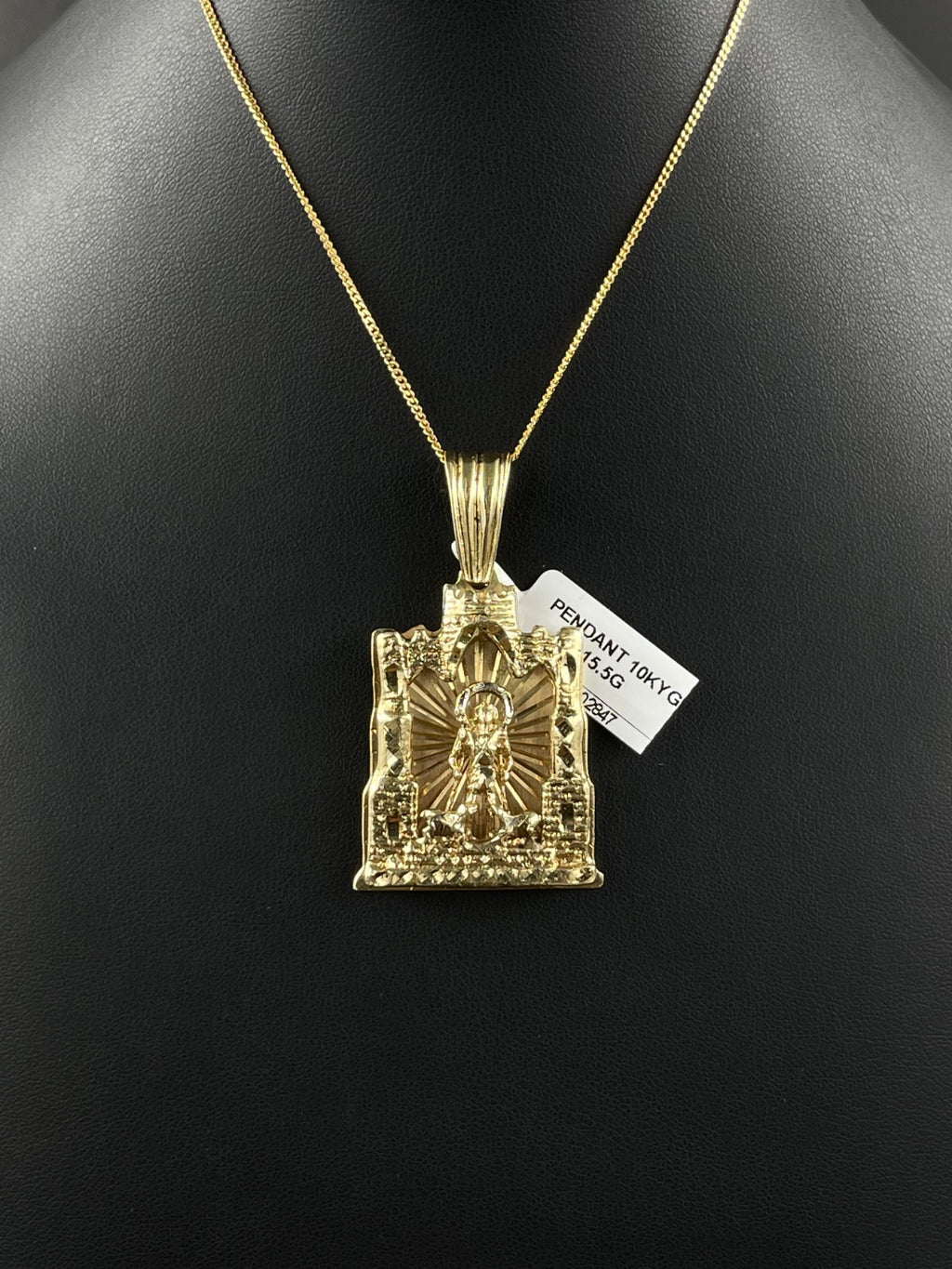 10K Gold Pendant – 15.5g, 27.2mm | DD Pawn Loans