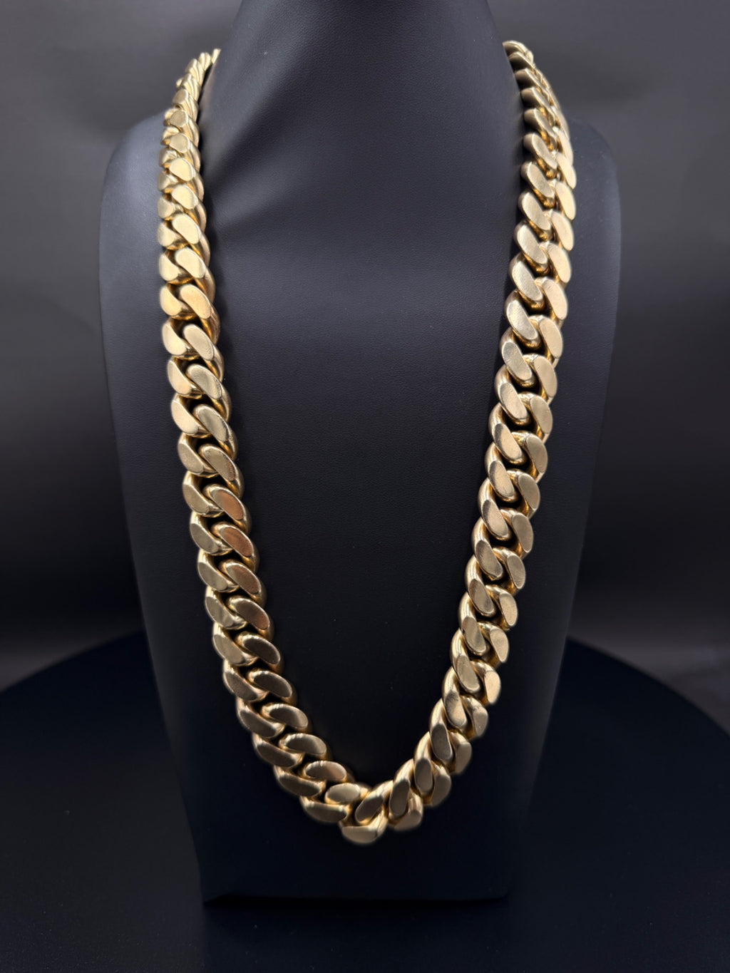 10K Gold Miami Cuban Link Chain 24 in
