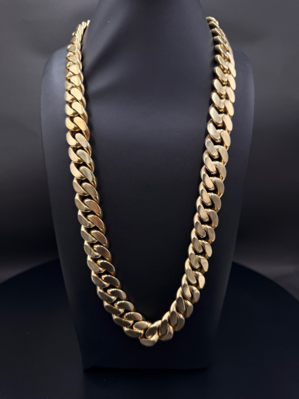10K Gold Miami Cuban Link Chain 24 in
