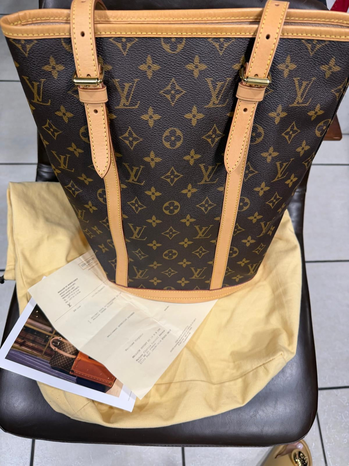 Louis Vuitton Monogram Marais Bucket GM Tote Bag