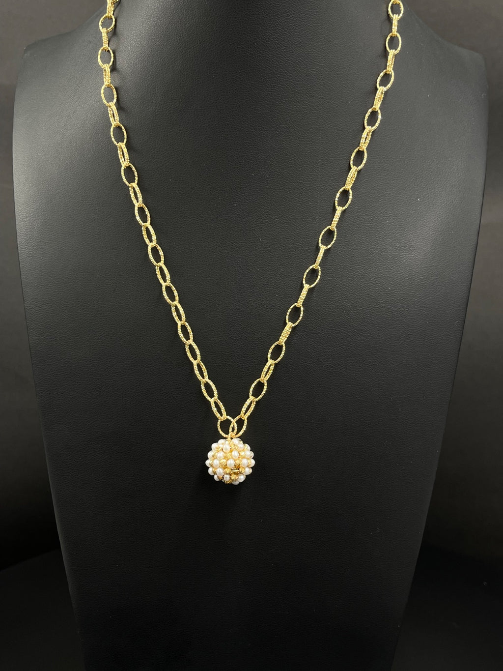 18K Gold Chain with Pearl Cluster Pendant 17" 12.5g