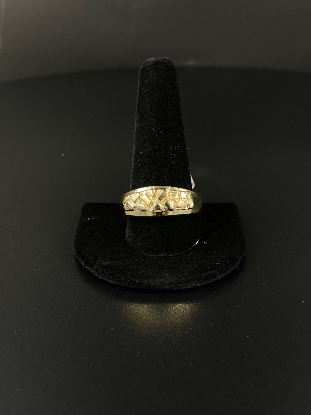 14K Gold Ring 
Size: 12
