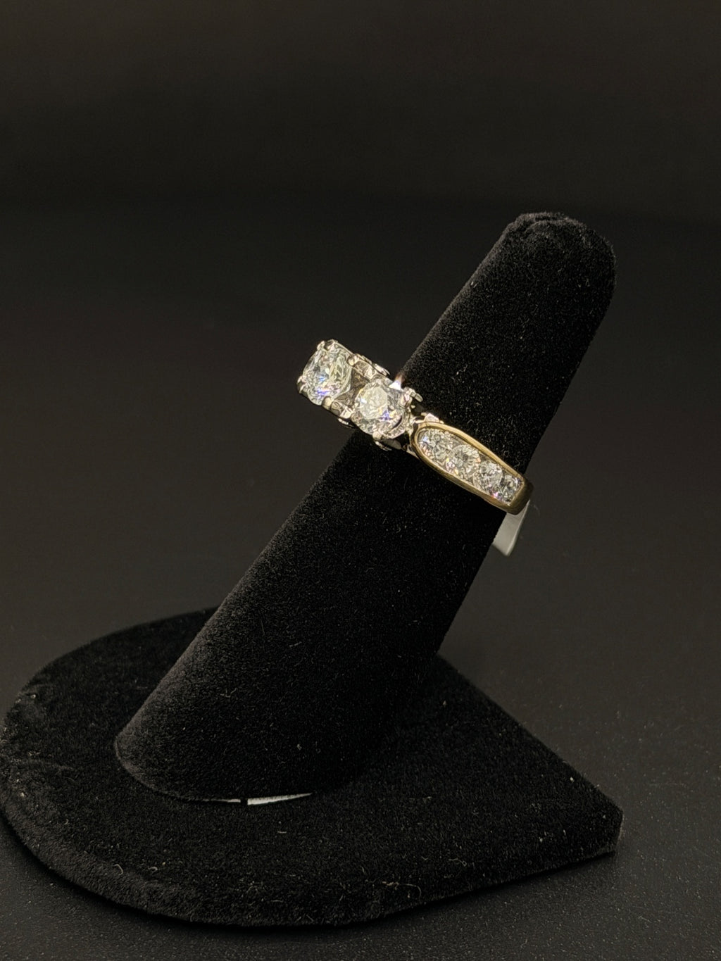 14K Yellow Gold Diamond Ring Size 5 6.7 Grams — photo 2