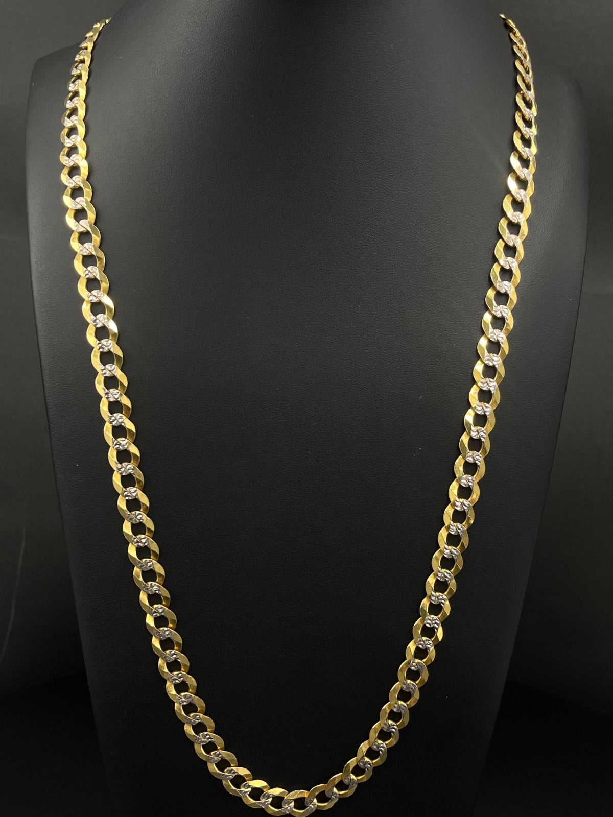 10K Gold Curb Chain Necklace 26 Inch Pre-Owned