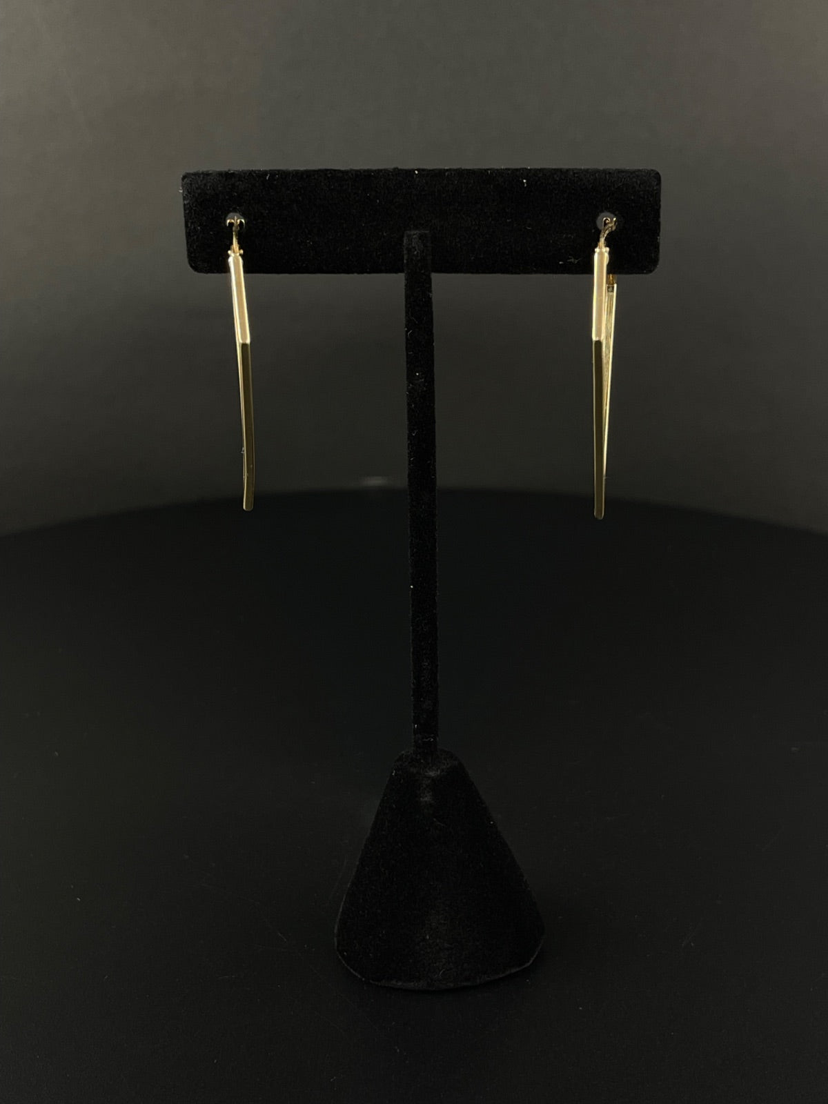 14K Gold V-Shape Hoop Earrings 26.8mm