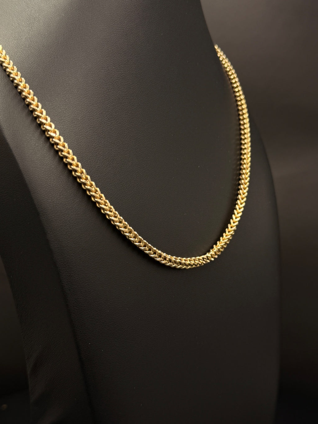 10K Gold Franco Chain Necklace 24 in