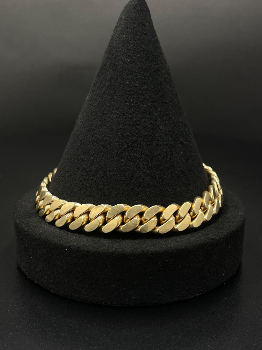 14K Gold Curb Link Bracelet 8.5in 10mm 67g — photo 2