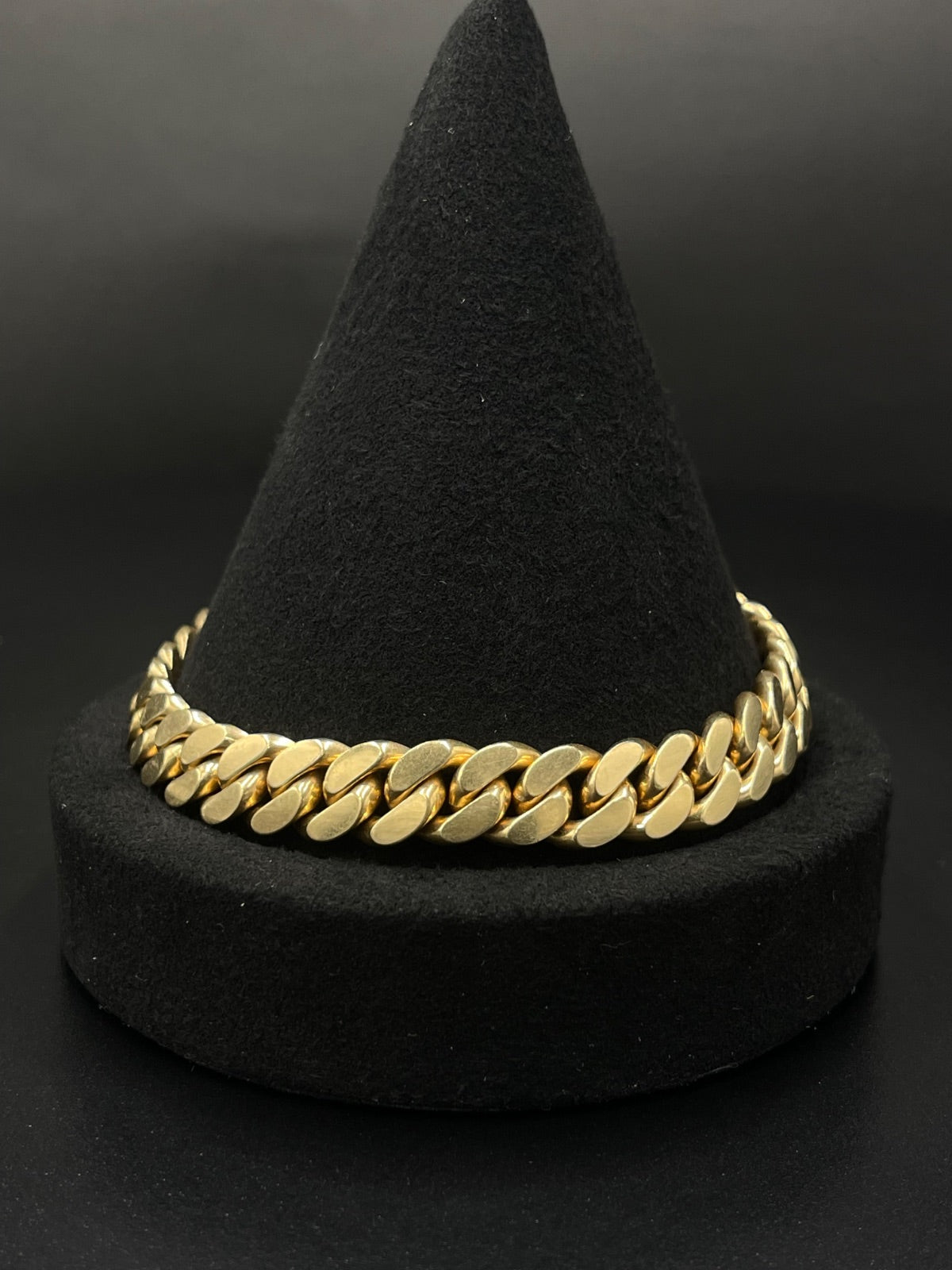 14K Gold Curb Link Bracelet 8.5in 10mm 67g — photo 2