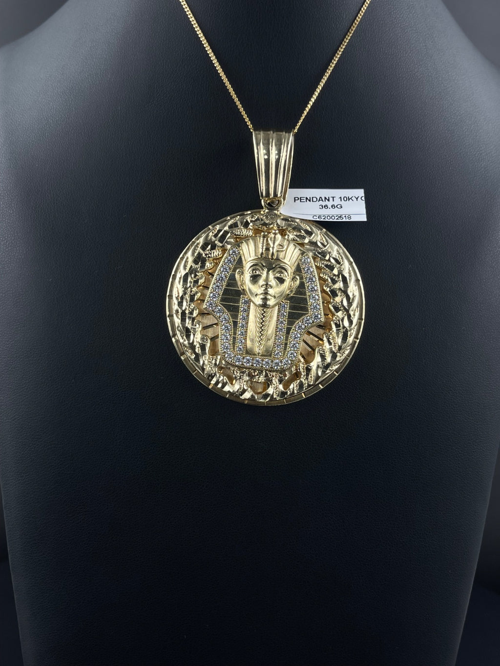 10K Gold Pharaoh Pendant 36.6g