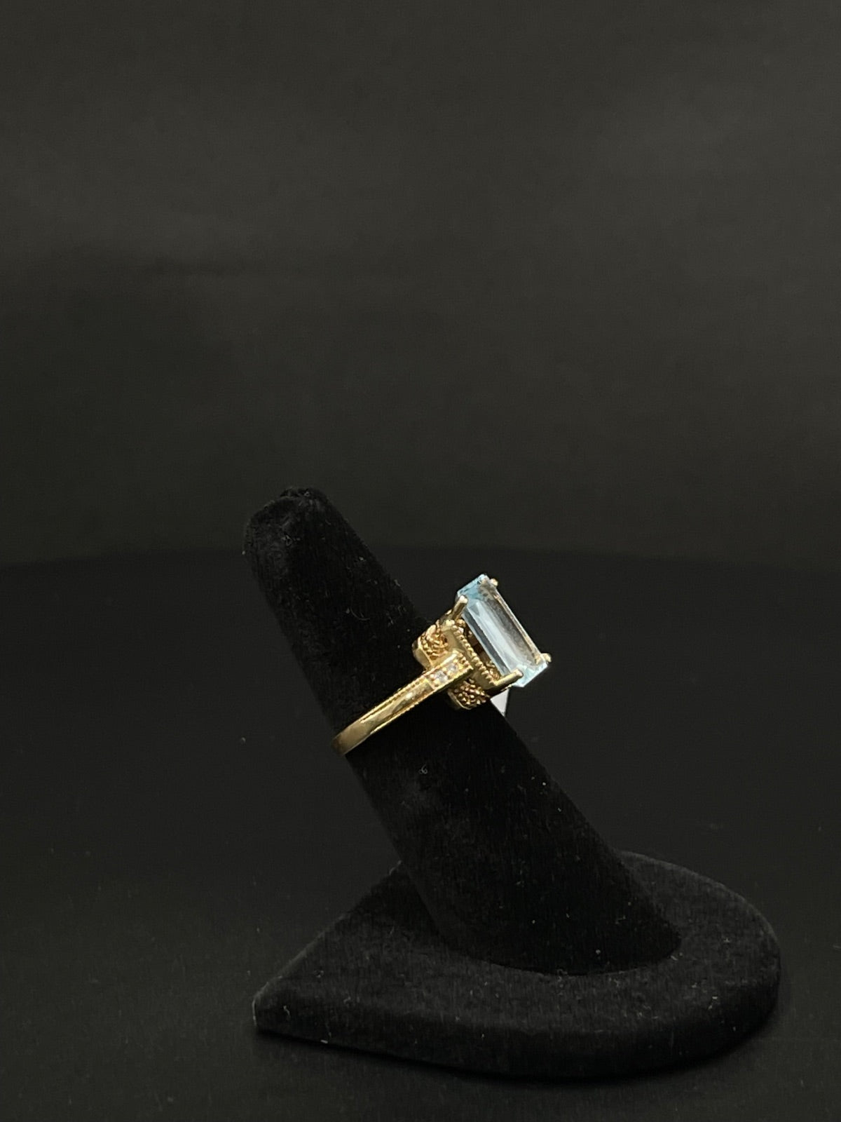14K Gold Aquamarine Ring – Size 6, 5.2g | DD Pawn Loans