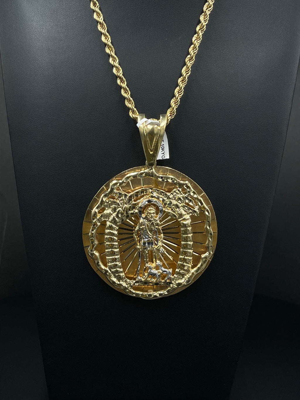 10K Gold Pendant 
66.2mm