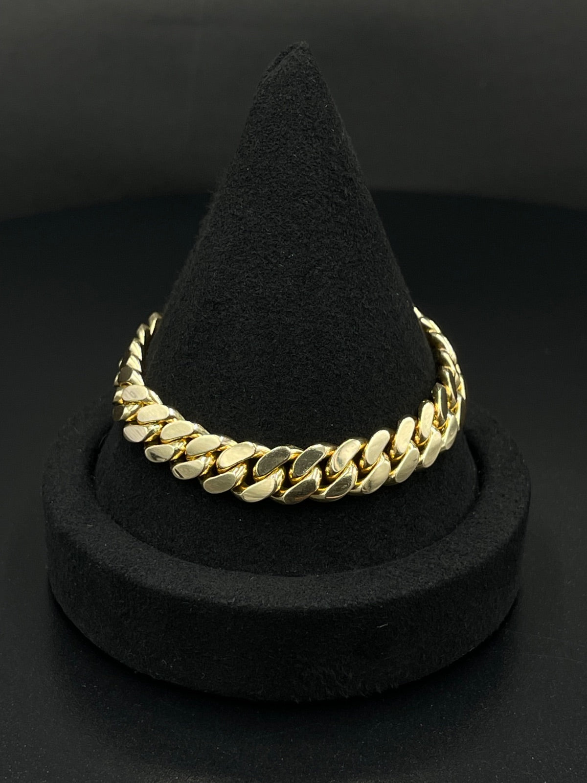 10K Gold Cuban Bracelet – 53.8g, 7.5in, 10mm | DD Pawn Loans