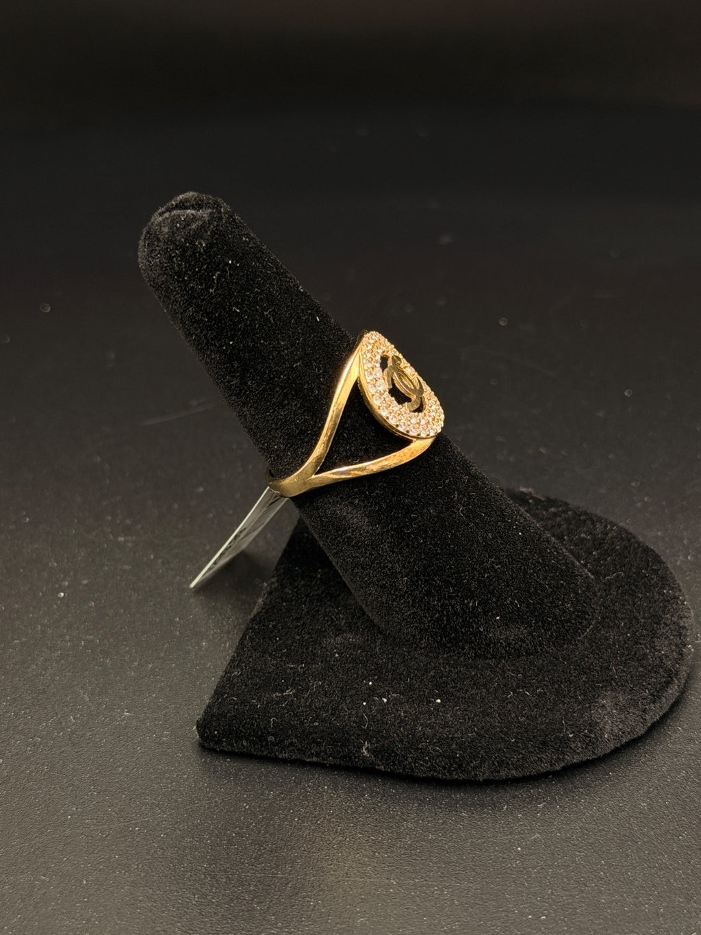 10K Gold Chanel CC Ring – 2.2g, Size 7.5 | DD Pawn Loans — photo 2