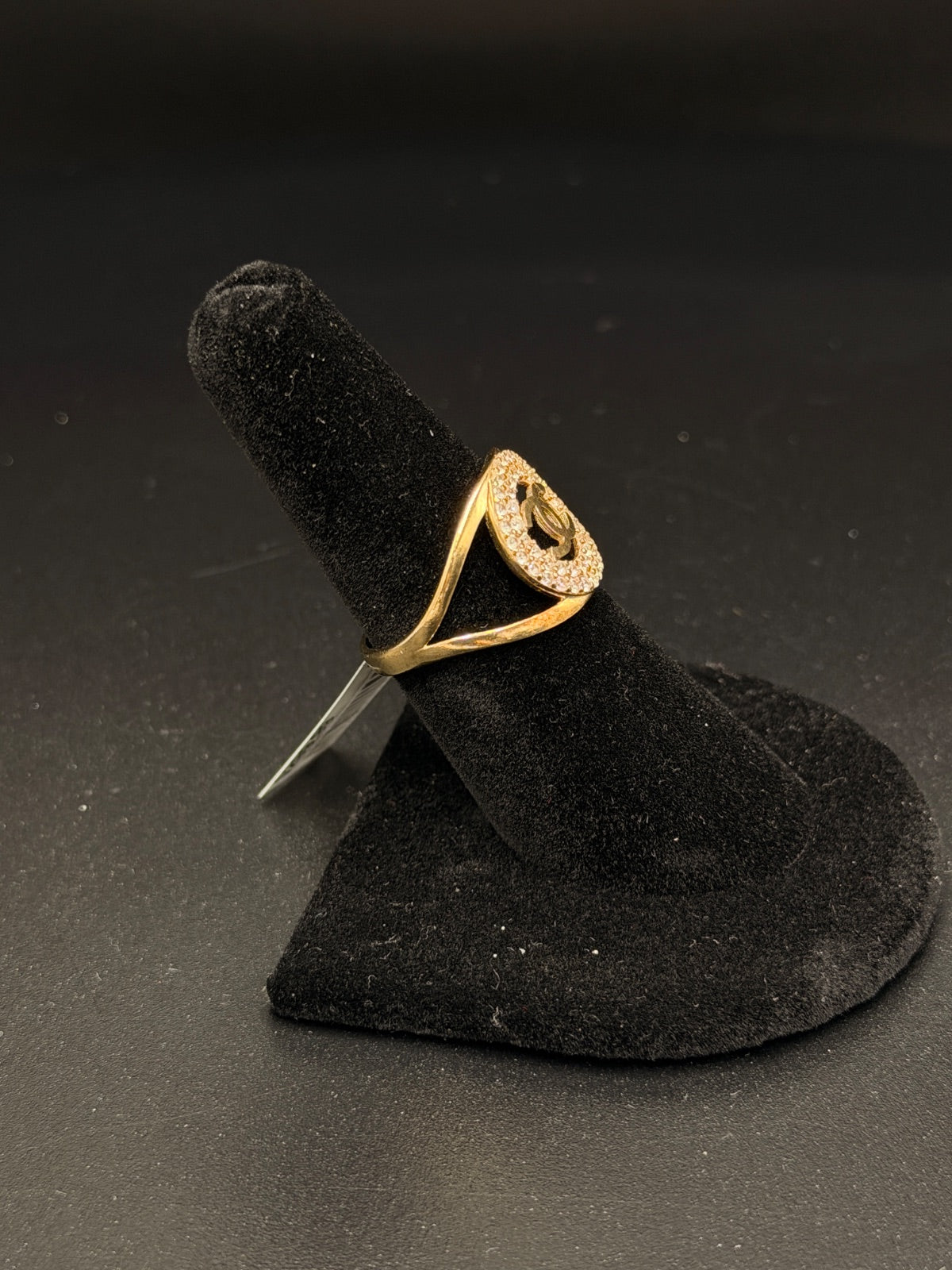 10K Gold Chanel CC Ring – 2.2g, Size 7.5 | DD Pawn Loans — photo 2